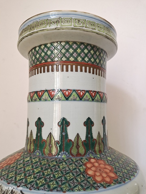 古玩陶瓷人物紋棒槌瓶真品鑒賞圖