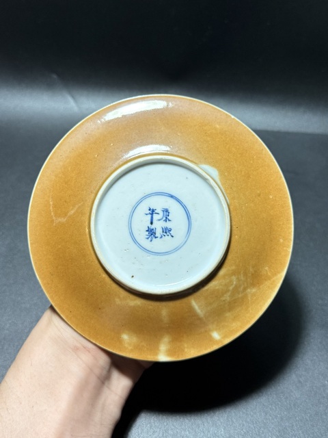 古玩陶瓷清光緒·外紫金釉內青花“狩獵圖”人物故事紋盤拍賣，當前價格1388元