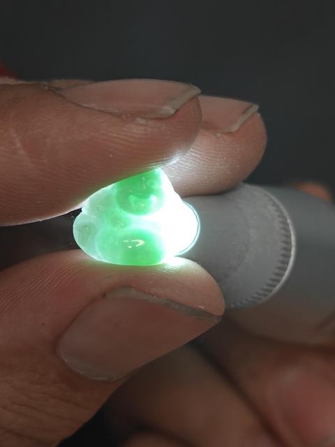 古玩玉器天然翡翠“佛公”掛件拍賣，當前價格1元