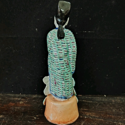 古玩陶瓷民國 粉彩人物瓷塑真品鑒賞圖