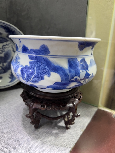 古玩陶瓷青花爐真品鑒賞圖