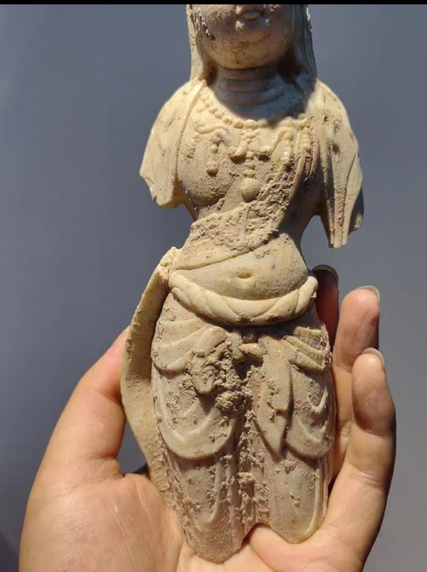 古玩雜項菩薩像真品鑒賞圖