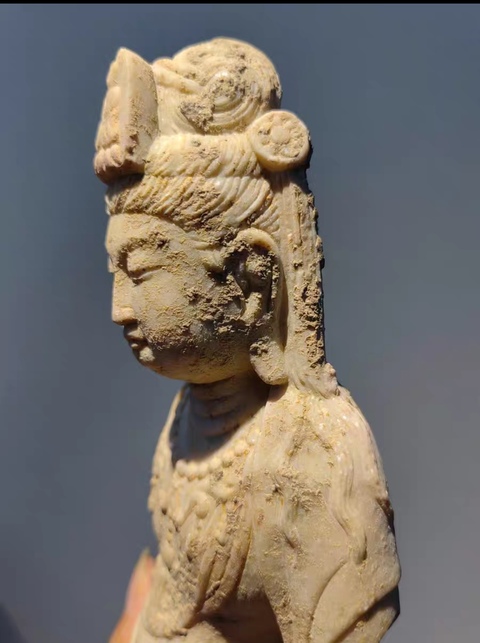 古玩雜項菩薩像真品鑒賞圖