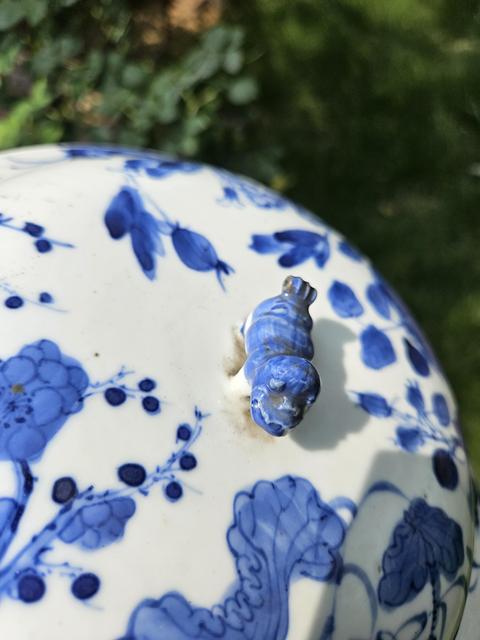 古玩陶瓷青花四季花卉紋粥罐真品鑒賞圖