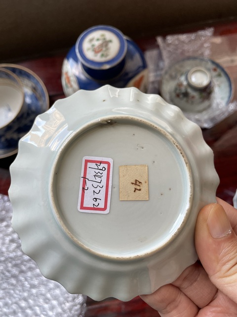 古玩陶瓷康熙·青花漁家樂紋花口杯碟一套 真品鑒賞圖