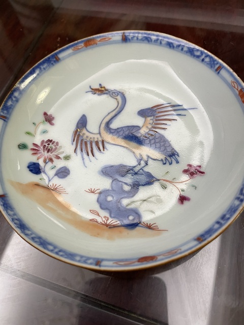 古玩陶瓷康熙·青花加彩仙鶴花卉紋杯碟一套 真品鑒賞圖