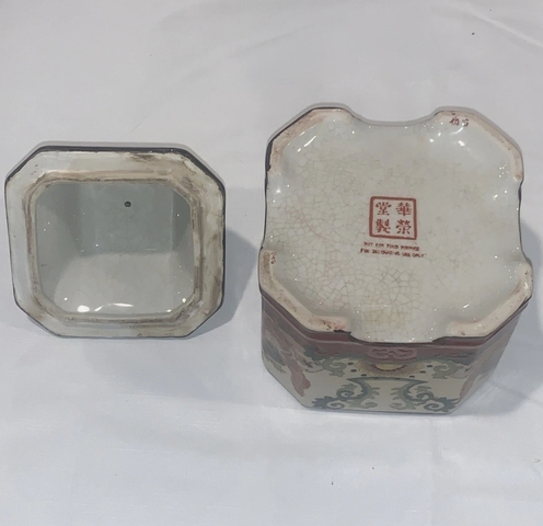 古玩陶瓷彩繪官上加官蓋缸真品鑒賞圖