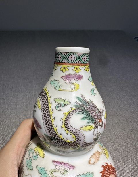 古玩陶瓷龍紋葫蘆瓶真品鑒賞圖