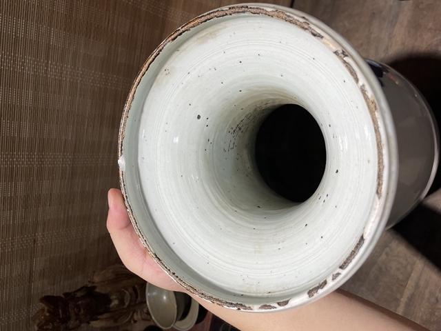古玩陶瓷花鳥紋青花瓶真品鑒賞圖