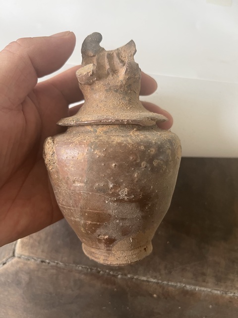 古玩陶瓷塔式罐拍賣，當前價格50元