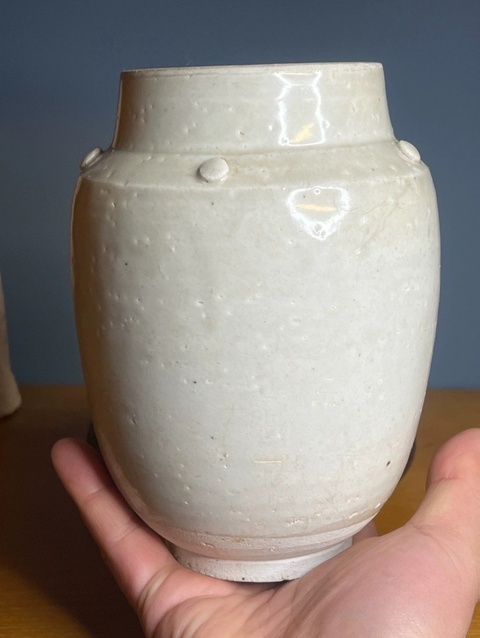 古玩陶瓷青白釉鼓釘罐真品鑒賞圖