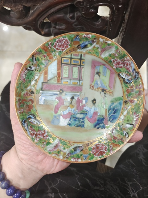 古玩陶瓷清中晚期豆青廣彩盤拍賣，當前價格1300元