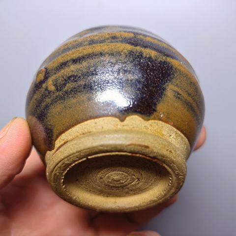 古玩陶瓷窯變黑釉雞心罐真品鑒賞圖
