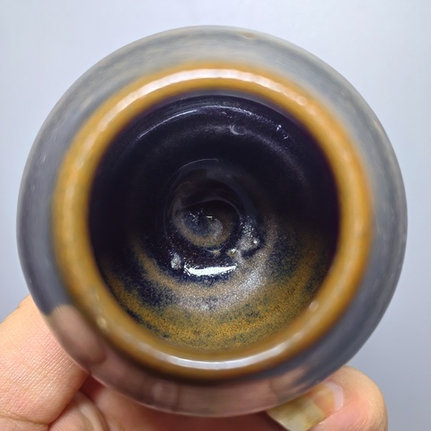 古玩陶瓷窯變黑釉雞心罐真品鑒賞圖