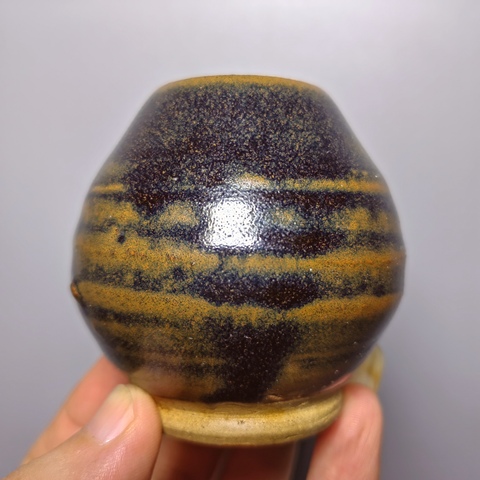 古玩陶瓷窯變黑釉雞心罐真品鑒賞圖
