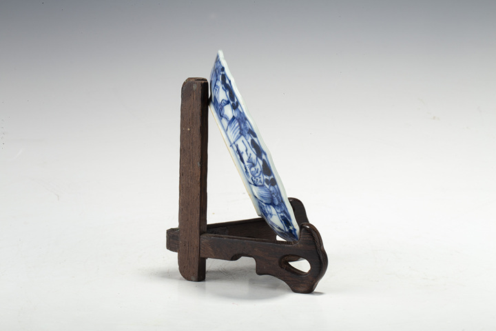 古玩陶瓷清康熙·青花二喬人物紋花口碟一對拍賣，當(dāng)前價(jià)格158元
