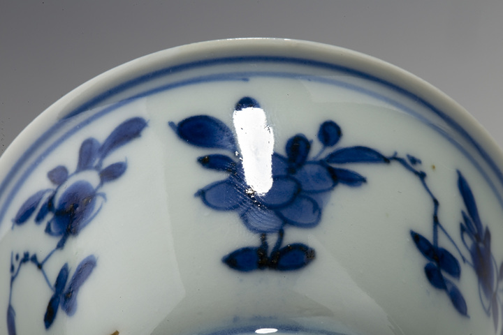 古玩陶瓷清康熙·青花花卉紋杯拍賣，當(dāng)前價(jià)格324元