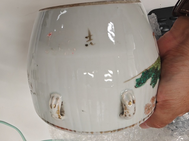 古玩陶瓷淺絳人物蓋罐真品鑒賞圖