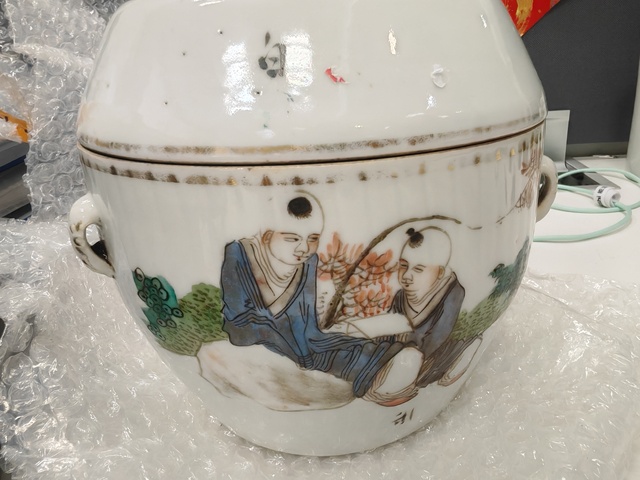 古玩陶瓷淺絳人物蓋罐真品鑒賞圖