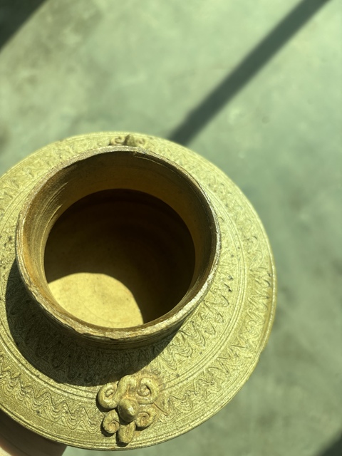 古玩陶瓷青瓷罐真品鑒賞圖
