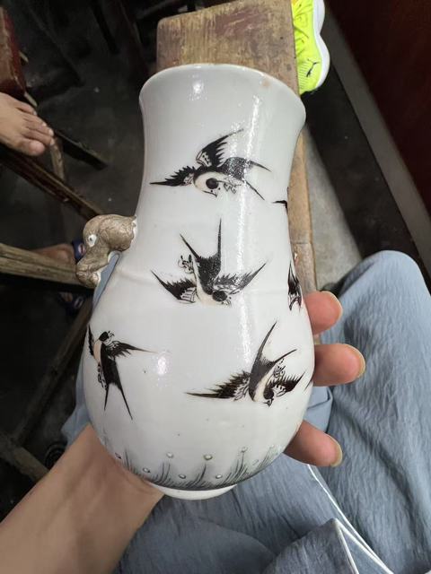 古玩陶瓷粉彩海晏河清圖象耳瓶拍賣，當前價格6666元