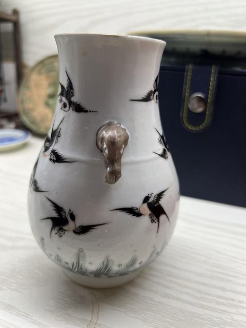 古玩陶瓷粉彩海晏河清圖象耳瓶拍賣，當前價格6666元