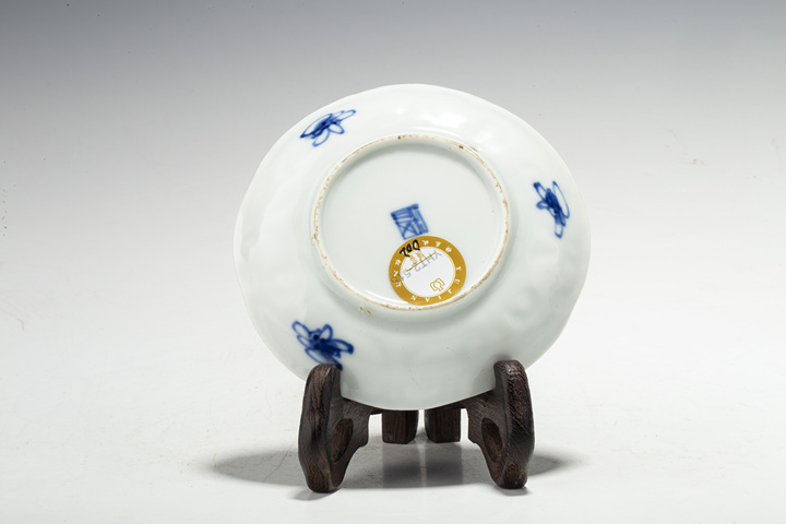 古玩陶瓷清康熙·青花松鼠海屋紋花口碟
真品鑒賞圖