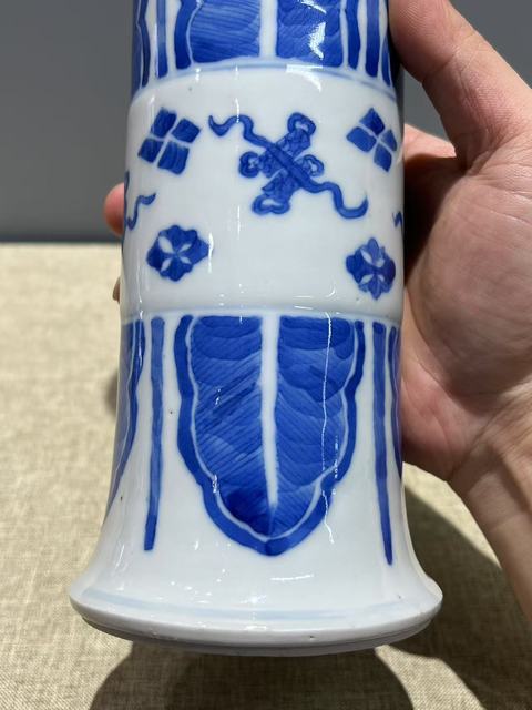 古玩陶瓷青花蕉葉紋花觚真品鑒賞圖
