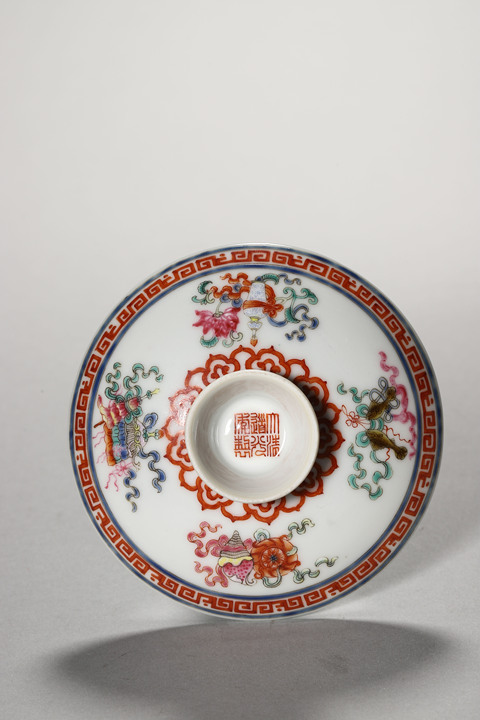 古玩陶瓷粉彩八寶紋蓋碗,疑似后加款真品鑒賞圖