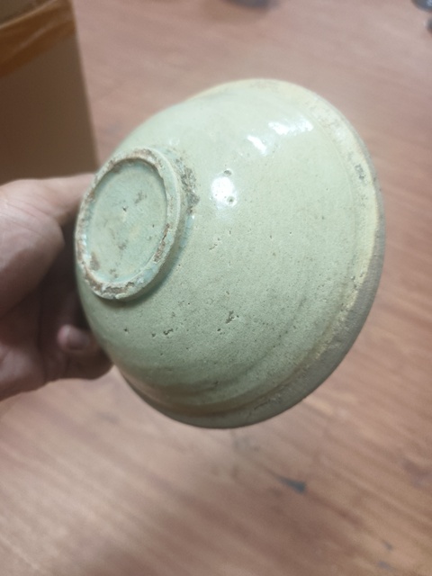 古玩陶瓷芒口圈足覆燒工藝影青碗真品鑒賞圖