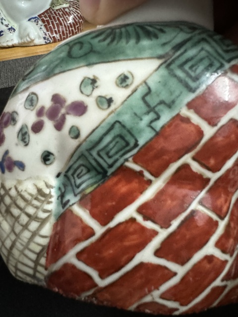 古玩陶瓷民國粉彩彌勒佛像真品鑒賞圖