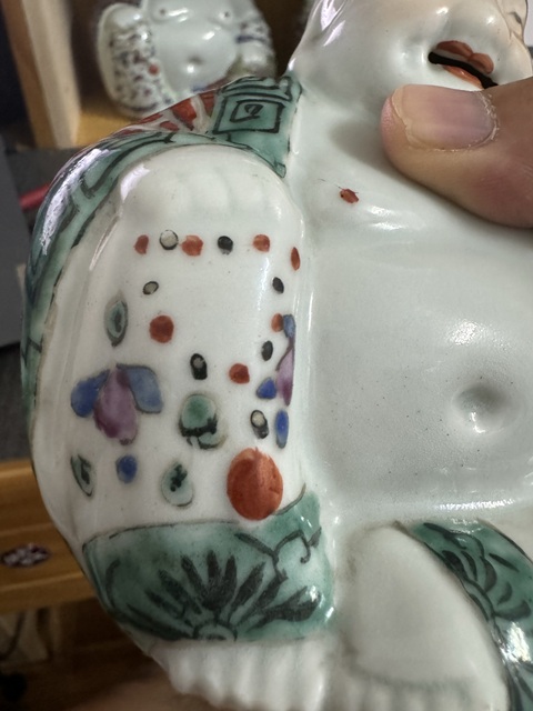 古玩陶瓷民國粉彩彌勒佛像真品鑒賞圖