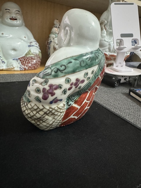 古玩陶瓷民國粉彩彌勒佛像真品鑒賞圖