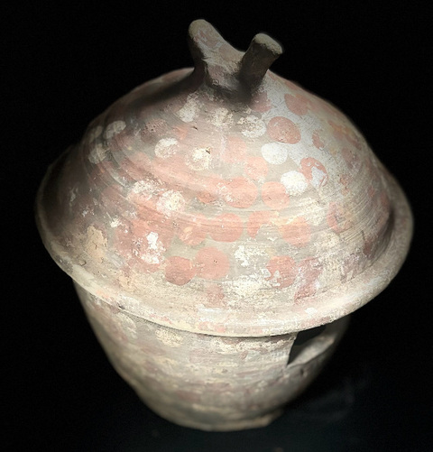 古玩陶瓷紅白彩鳥扭灰陶谷倉真品鑒賞圖