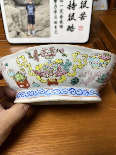古玩陶瓷晚清細路粉彩海棠貢碗真品鑒賞圖