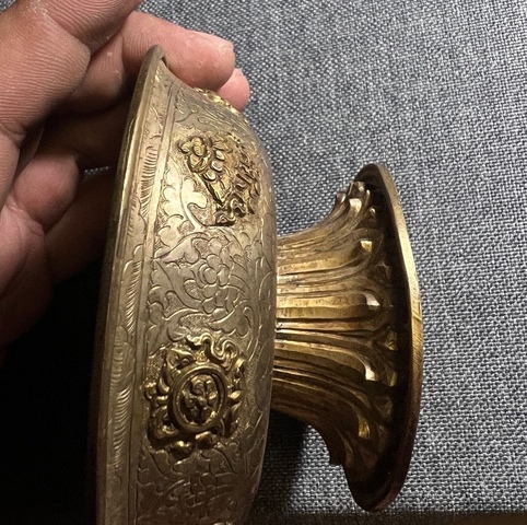 古玩銅器供杯真品鑒賞圖