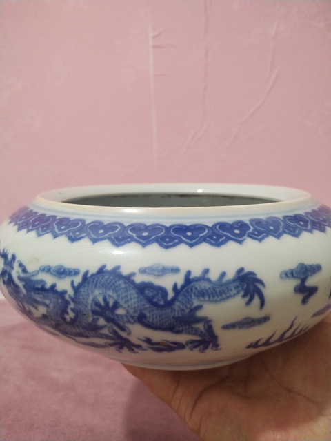 古玩陶瓷龍紋青花洗真品鑒賞圖