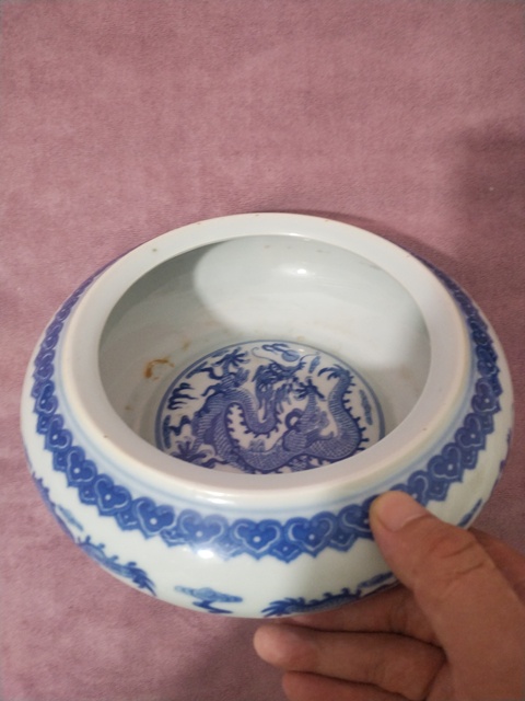 古玩陶瓷龍紋青花洗真品鑒賞圖