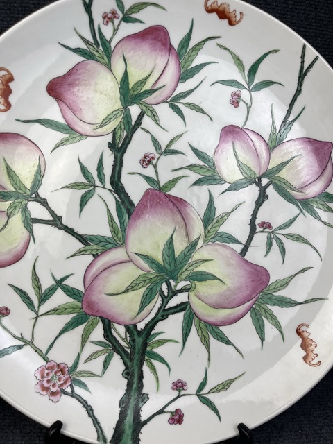 古玩陶瓷粉彩九桃大盤真品鑒賞圖