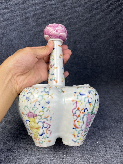 古玩陶瓷粉彩暗八仙五連瓶拍賣，當前價格6588元