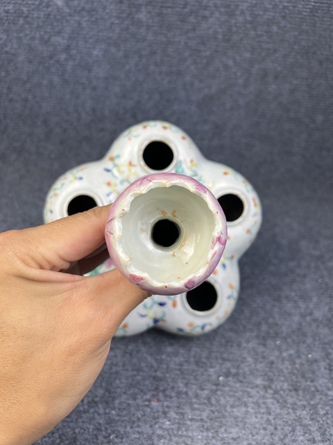 古玩陶瓷粉彩暗八仙五連瓶拍賣，當前價格6588元
