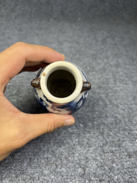 古玩陶瓷哥釉青花人物故事獸耳尊拍賣，當前價格2888元