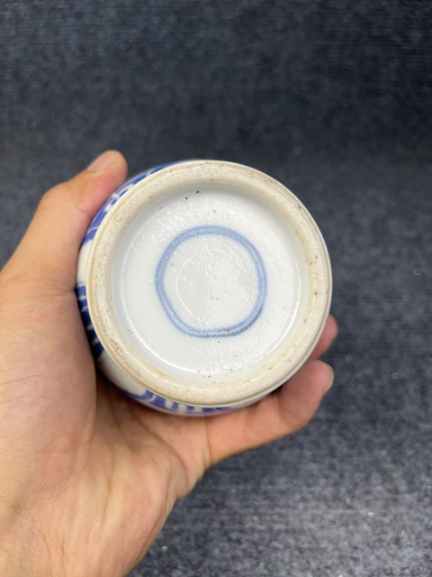 古玩陶瓷青花饕餮紋蒜頭瓶真品鑒賞圖
