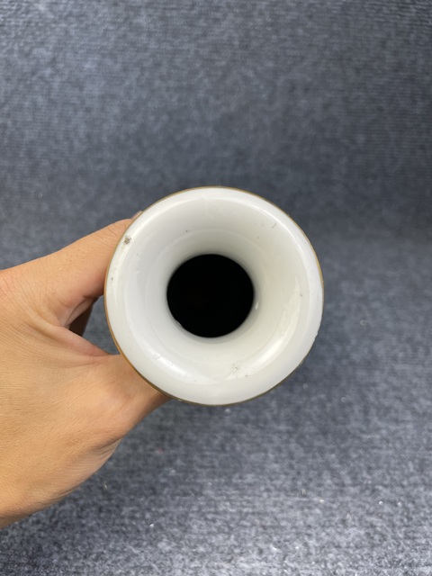 古玩陶瓷黃地粉彩福壽紋獸耳瓶拍賣,當前價格2288元