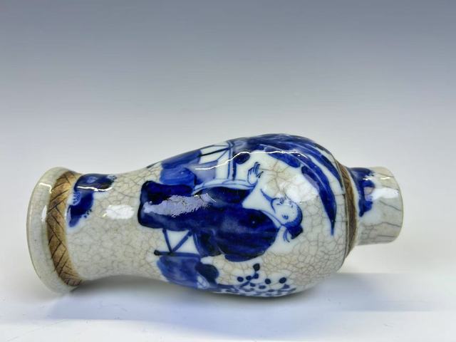 古玩陶瓷晚清·青花哥釉人物故事瓶拍賣，當前價格99元