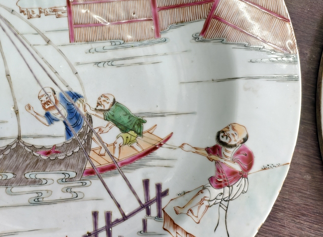 古玩陶瓷漁家樂粉彩盤真品鑒賞圖