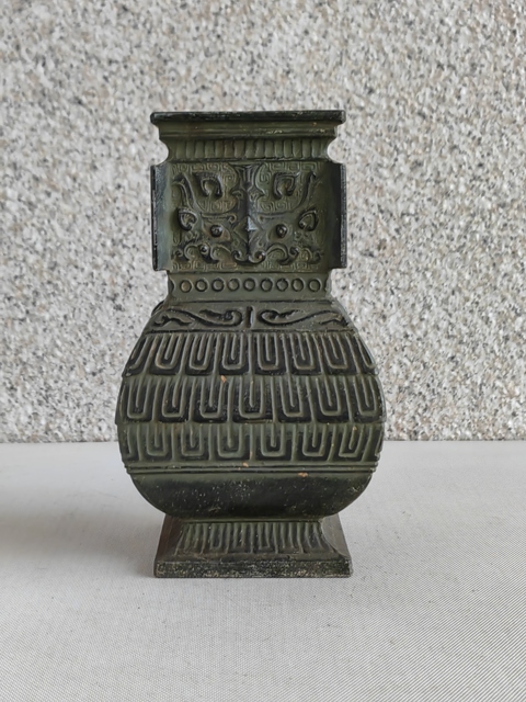 古玩銅器銅尊拍賣,當(dāng)前價(jià)格580元