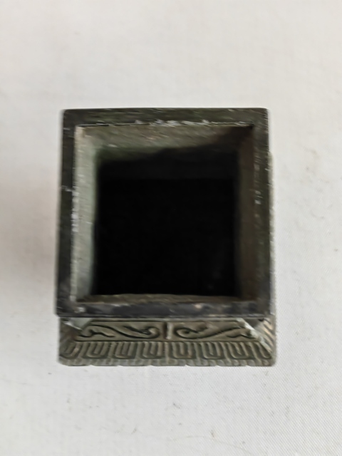 古玩銅器銅尊拍賣,當(dāng)前價(jià)格580元