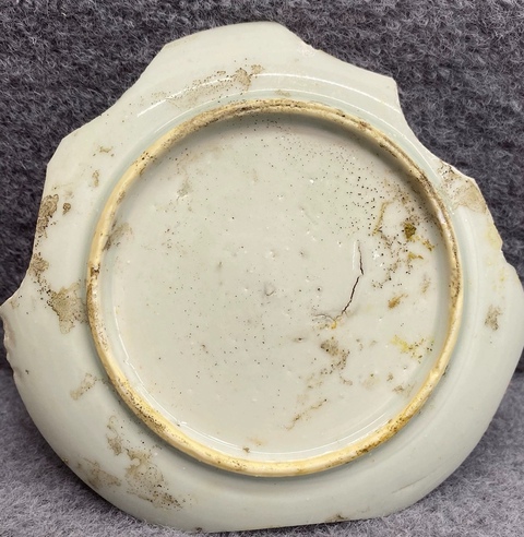 古玩陶瓷花卉紋青花盤標本真品鑒賞圖