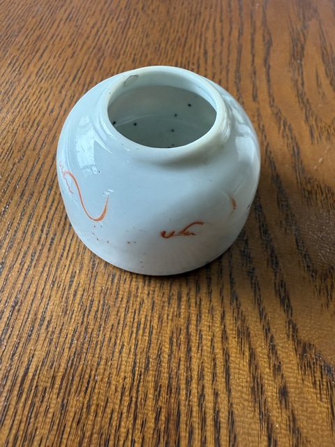 古玩陶瓷礬紅水盂真品鑒賞圖